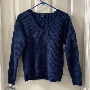 LUCKY brand v- neck sweater